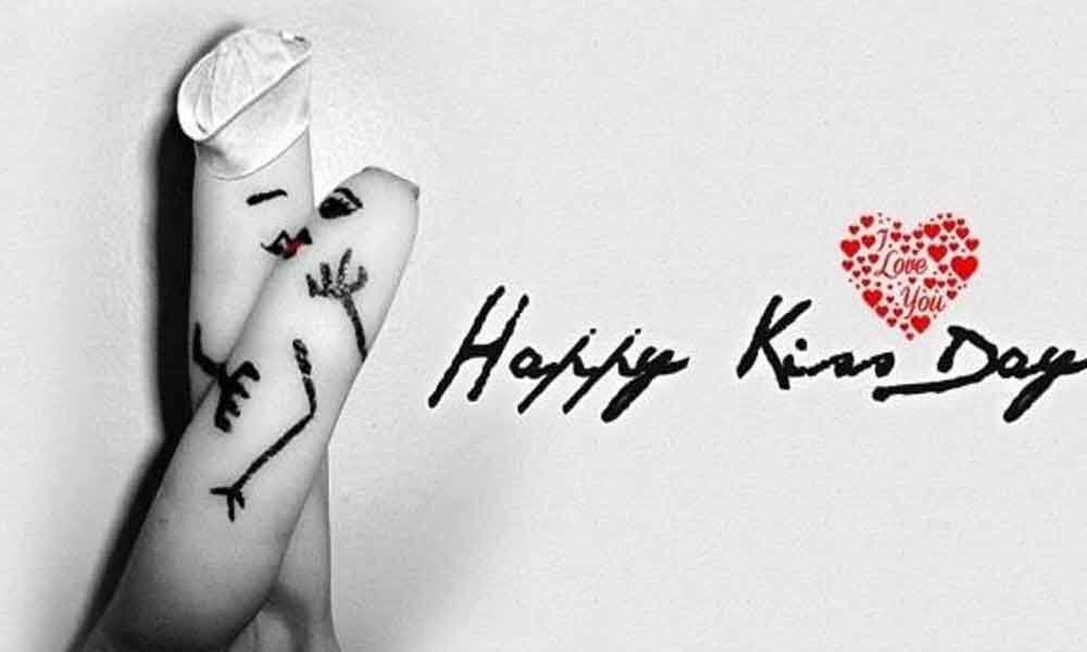 Happy Kiss Day 2023: Best Wishes, WhatsApp Messages, Quotes
