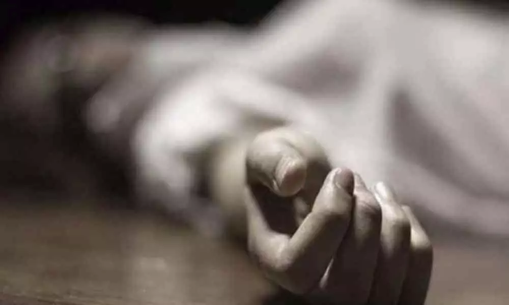 Young man commits suicide over girlfriends death in Visakhapatnam