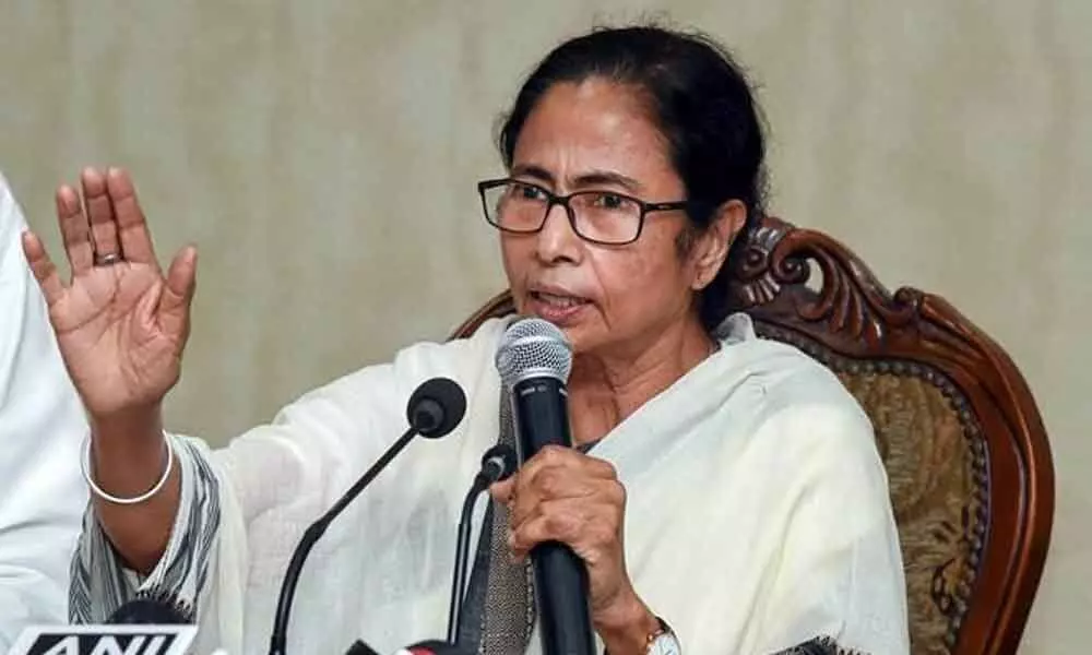 CAA-NRC: Mamata Banerjee Warns Banks, Post Offices Against Surveys