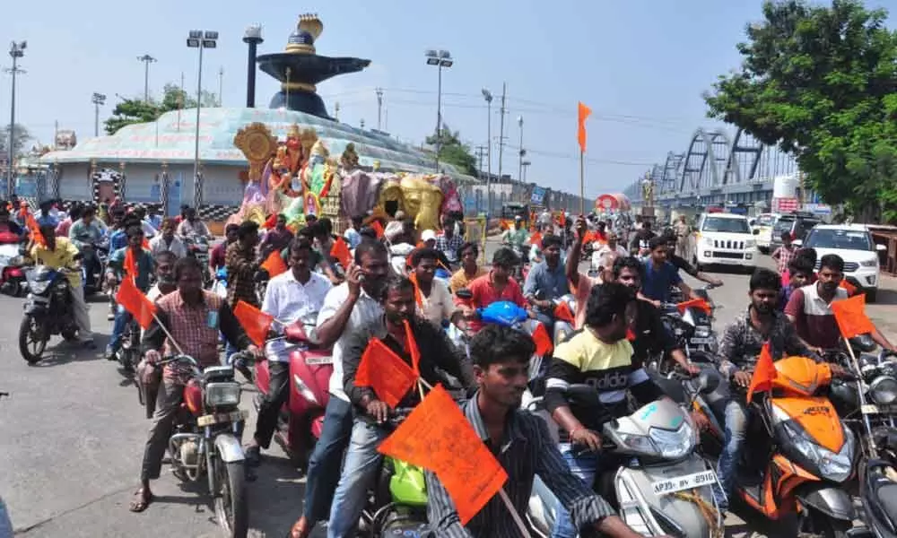 Rajamahendravaram: Rally for Hanuman Chalisa event taken out