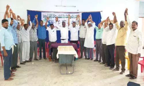 Eluru: BJP trying to divide people, alleges roundtable