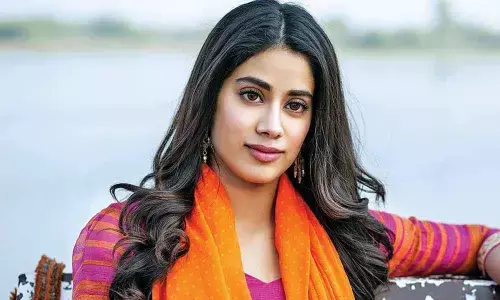 Janhvi Kapoor is a moody dresser