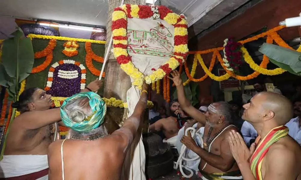 Tirupati: Brahmotsavams commence at Kapileswara Swamy temple
