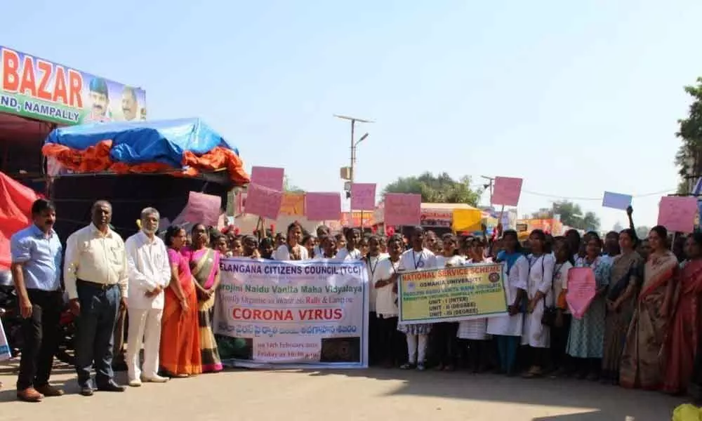Hyderabad: Youth spread awareness on dreaded coronavirus