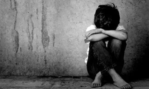 Teachers sexually assaults boy students in Kurnool