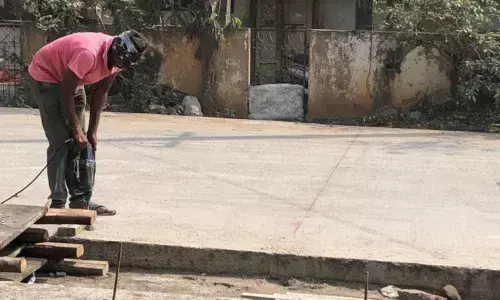 Kakinada: Unsafe measures mar Smart City works