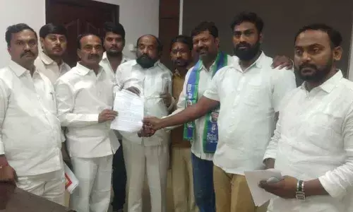 Hyderabad: BC leaders allege scam in medical counselling in Musheerabad