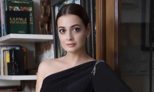 Dia shares her fashion staples, hacks