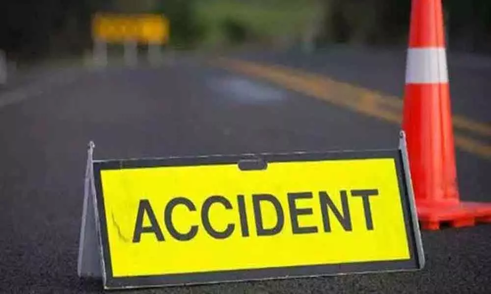 One dies and two injures after a speeding car collides with a lorry in Warangal