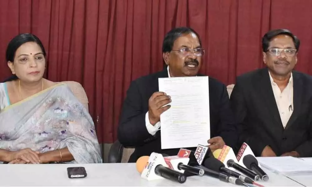 Hyderabad: Advocate Shankar alleged that Telangana Bar Council was mired in corruption and irregularities