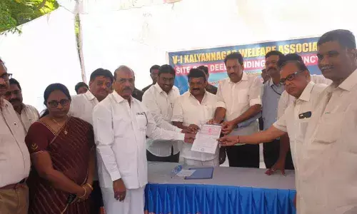 Hyderabad: Kalyan Nagar Colony association gifts land for park