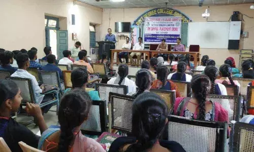 Siddipet: 33 students of Siddipet Degree and PG College bagged jobs in Hetero Drugs