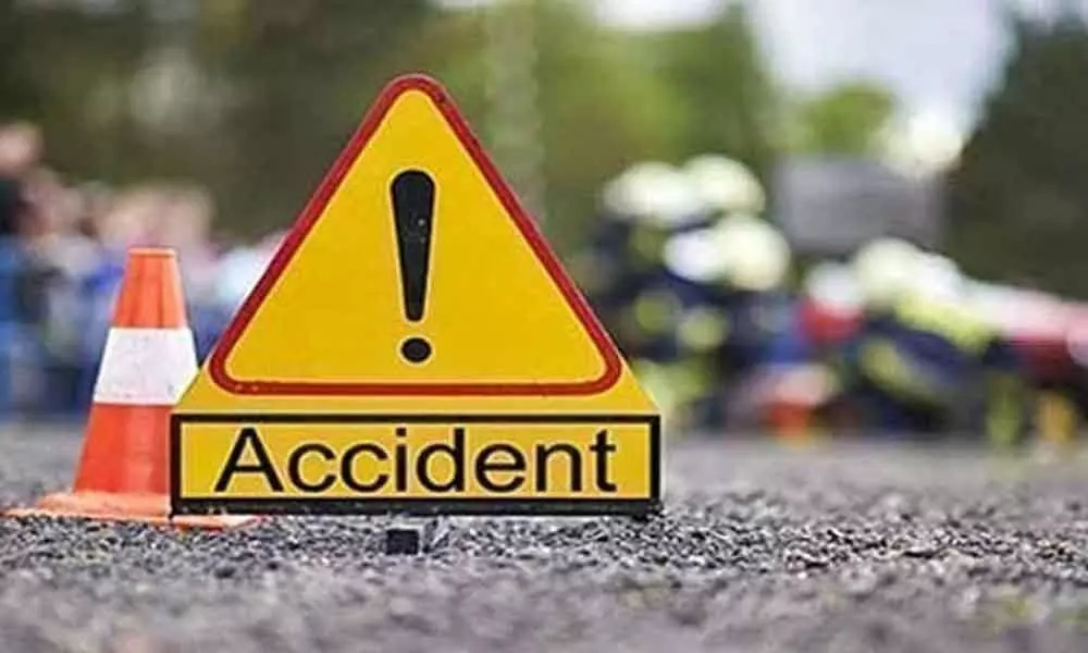 One dead and one injured after mini van collided with two-wheeler in Kadapa