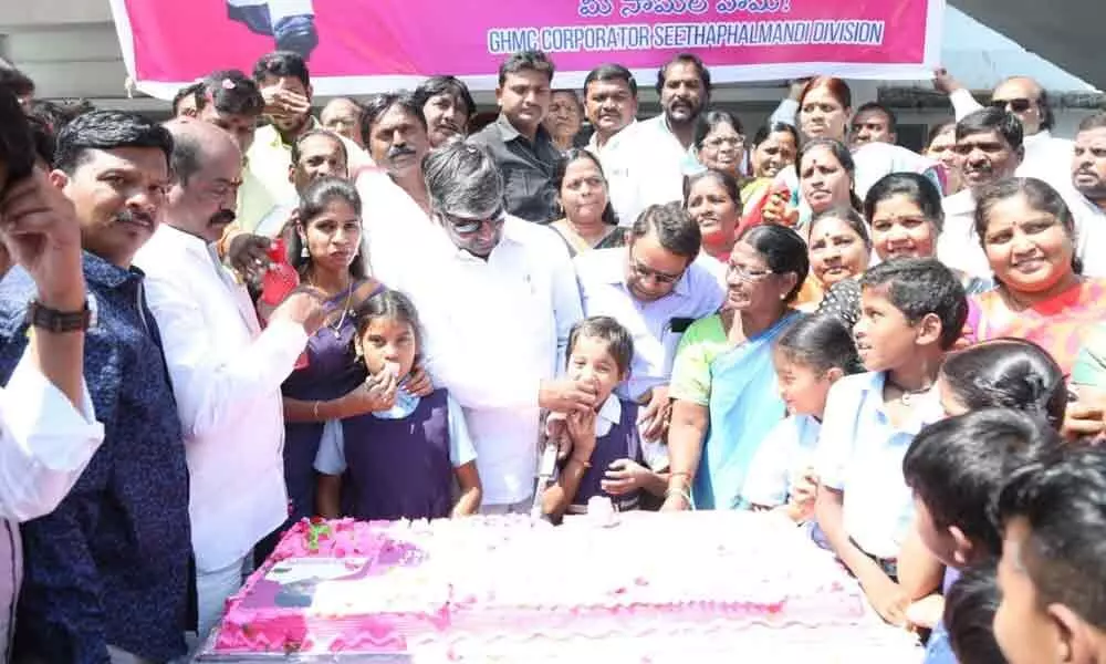 Secunderabad: T Padma Rao Goud participates in CM KCRs birthday fete