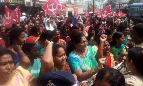 MEPMA workers laid seizes at minister Botchas residence