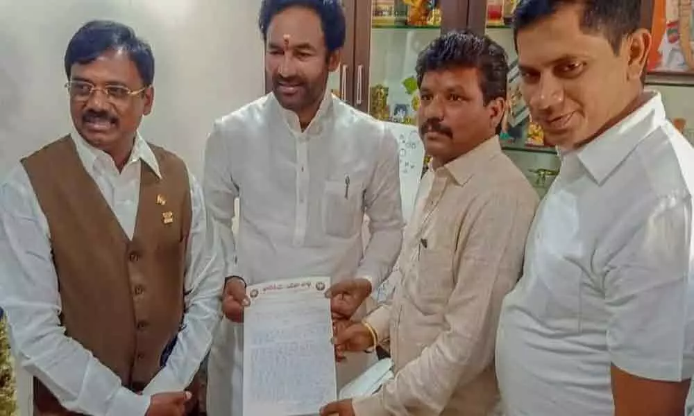 Mancherial: Opposition leaders filing false cases, councillor alleges