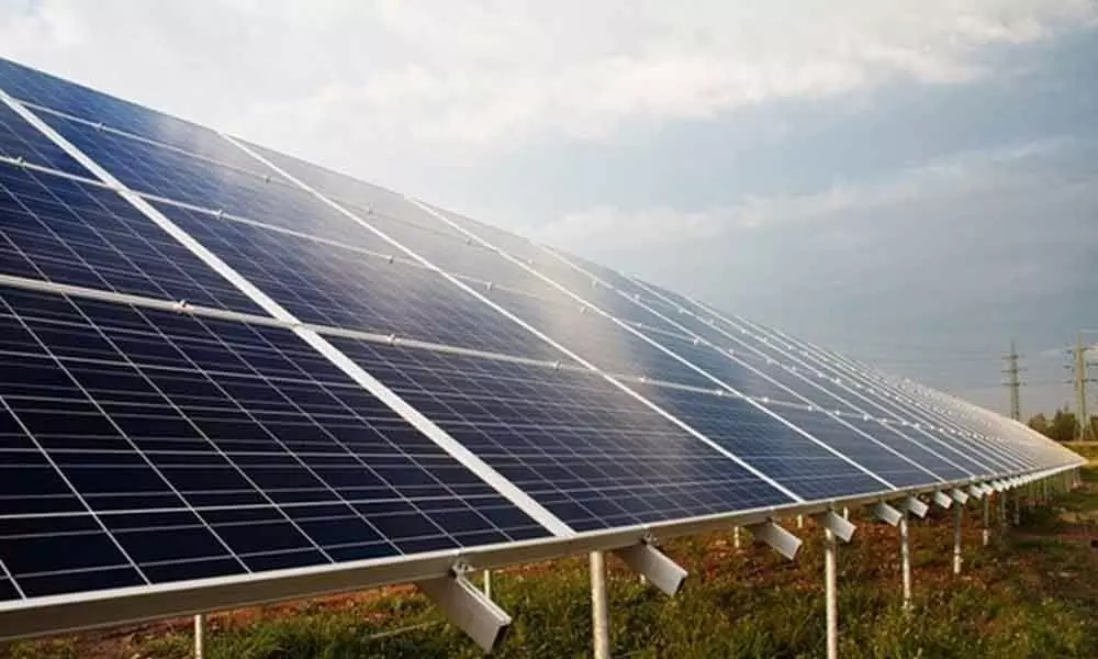 India has potential to generate 280 GW solar energy