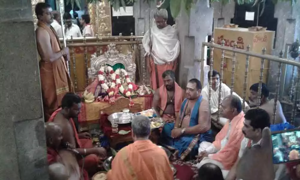 Amareswara Brahmotsavams begin in Amaravathi