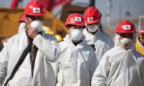 Chinese doctor treating coronavirus patients dies in Wuhan