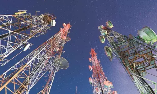 4th successive loss AGR woes hit markets hard