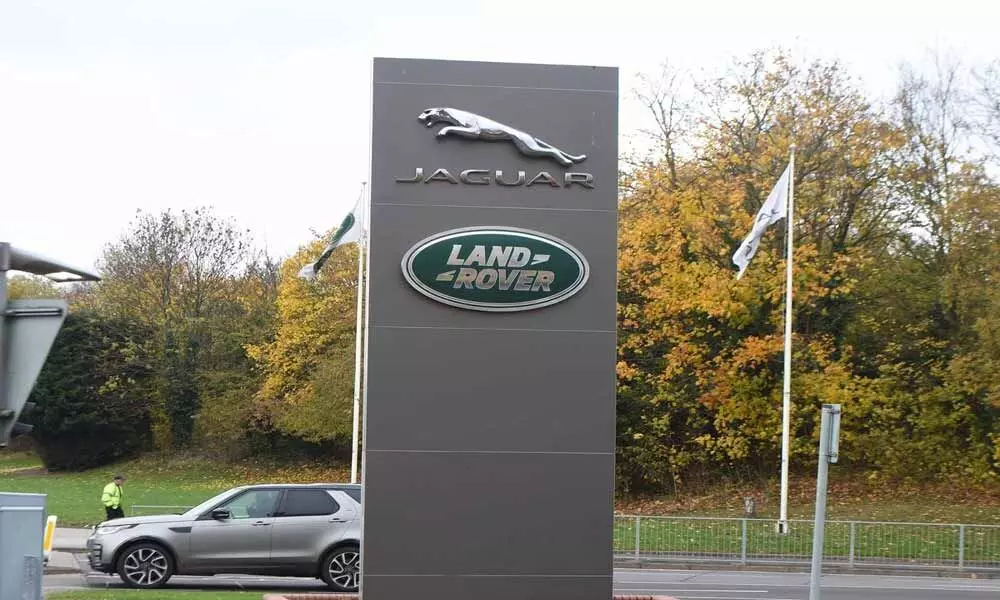 Coronavirus Forces Jaguar Land Rover to Ship Parts in Suitcases to the UK