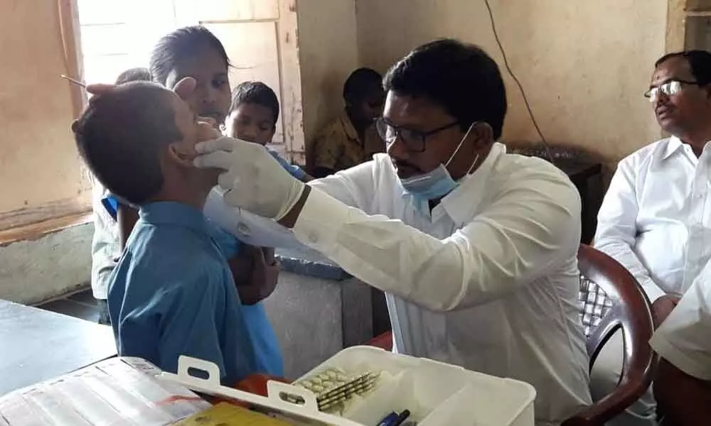 Free dental camp for children held in Gadwal