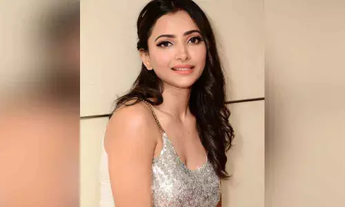 Shweta Basu recreates Sharmilas look