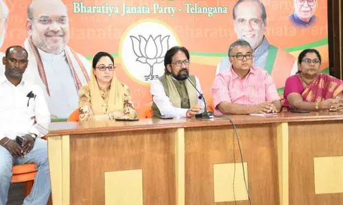 Central Wakf Council blames TRS & MIM over shrinking Wakf lands