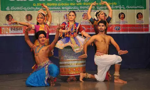 Amaravati Natyotsavam enthralls audience