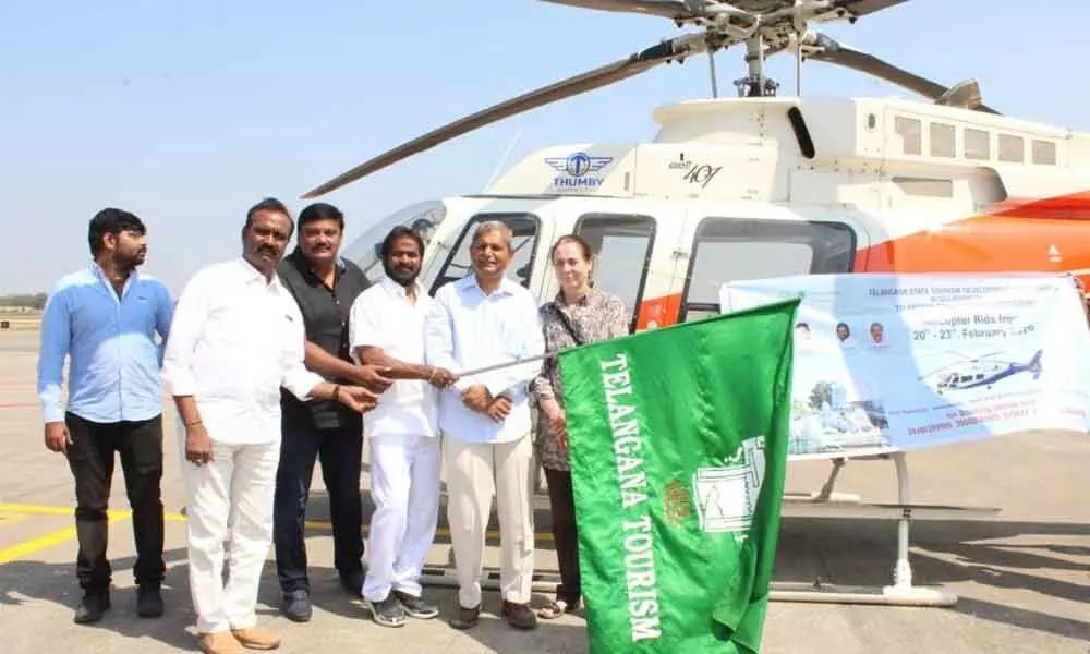 Hop on to chopper for quick darshan at Vemulawada