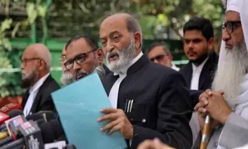 Waqf Board accepts alternative site, says will decide on Monday how to use it