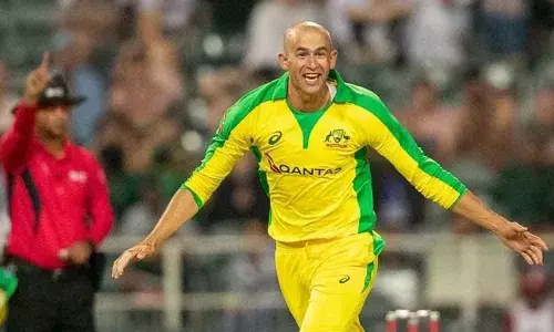 Agar hat-trick as Oz rout SA by 107 runs