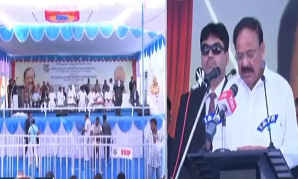 Venkaiah Naidu inaugurates platinum jubilee celebrations of AVV institutions in Warangal