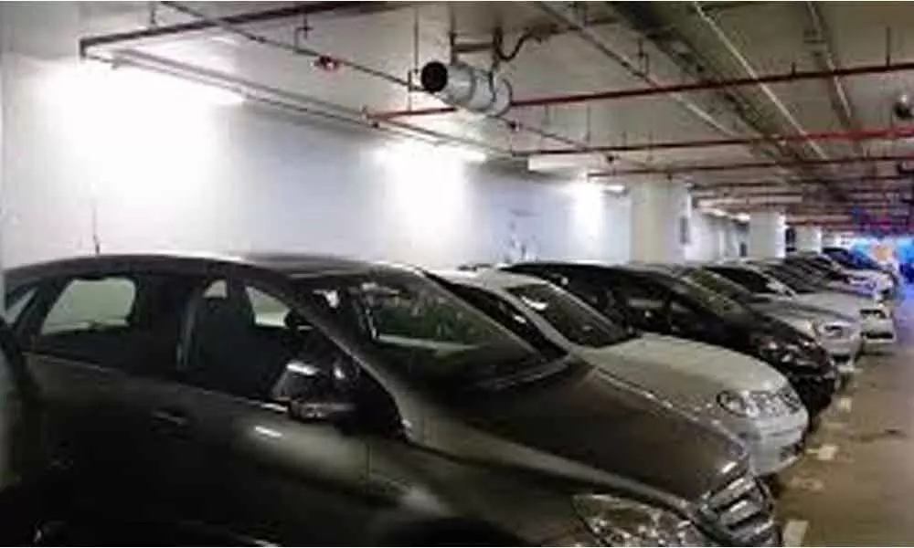 Free parking from today, GVMC to act tough against violators