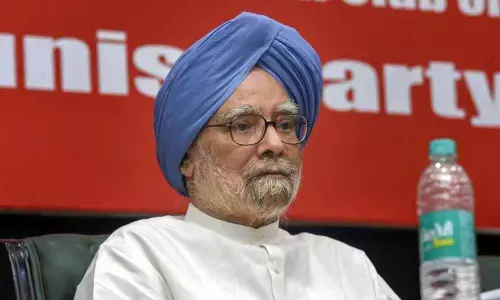 Former PM Manmohan Singh to skip Presidents banquet in Trumps honour