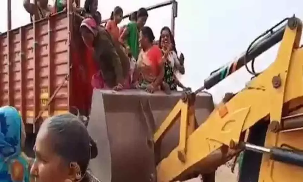 Viral video: Here is the other way to use JCB vehicle
