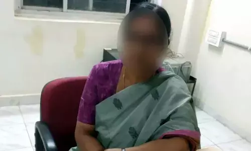 ACB nets deputy MRO while taking Rs 1 lakh bribe in Nararkurnool