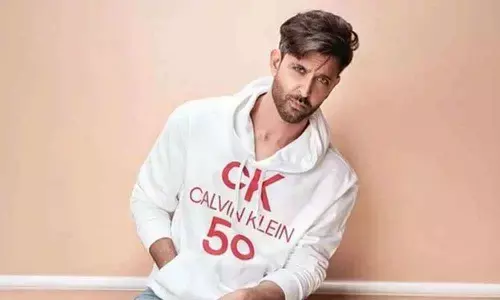 Hrithik stands up for bullied student