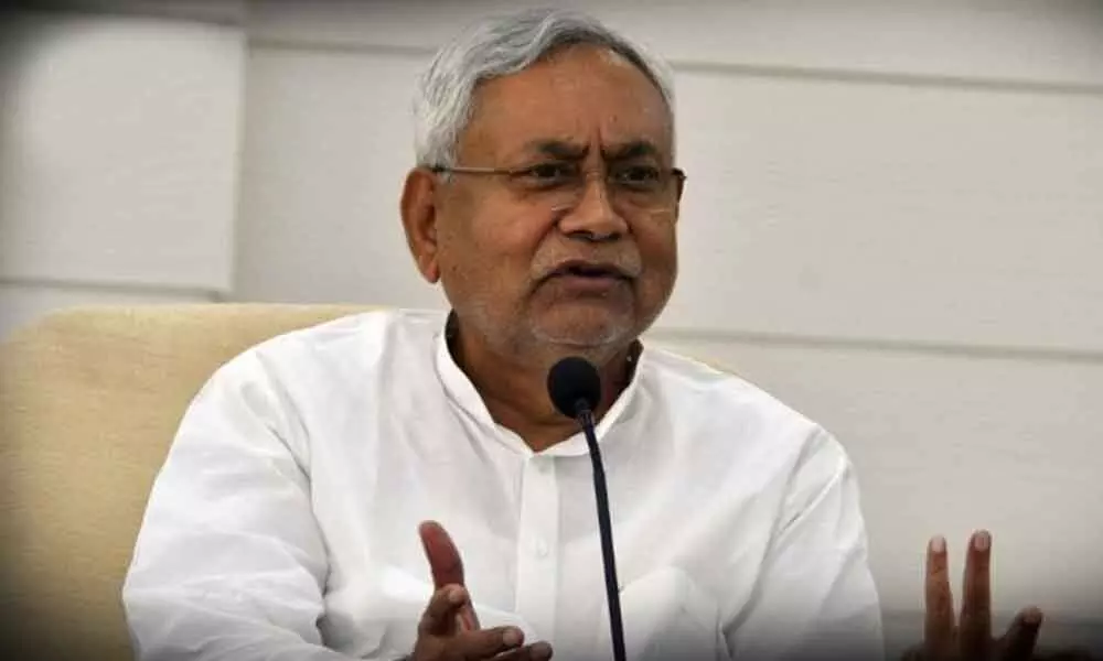 Change NPR forms : Even I dont know when my mother was born says Nitish Kumar