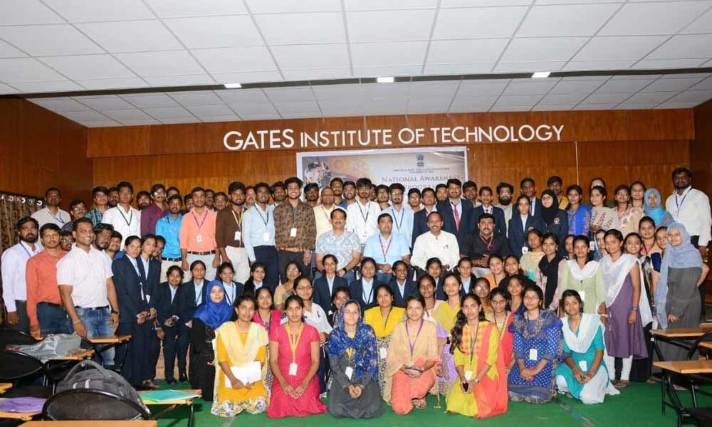 Anantapur 75 students of GATES Institute get jobs in Tech Mahendra