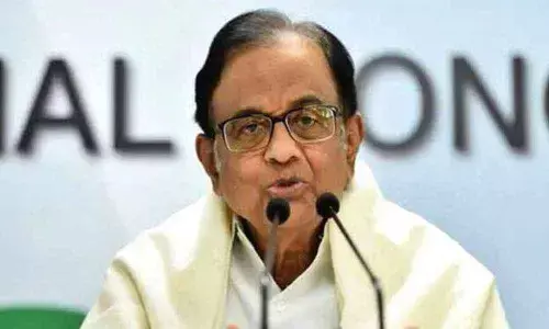 Chidambaram criticises Centre, Delhi Police for failing to control violence