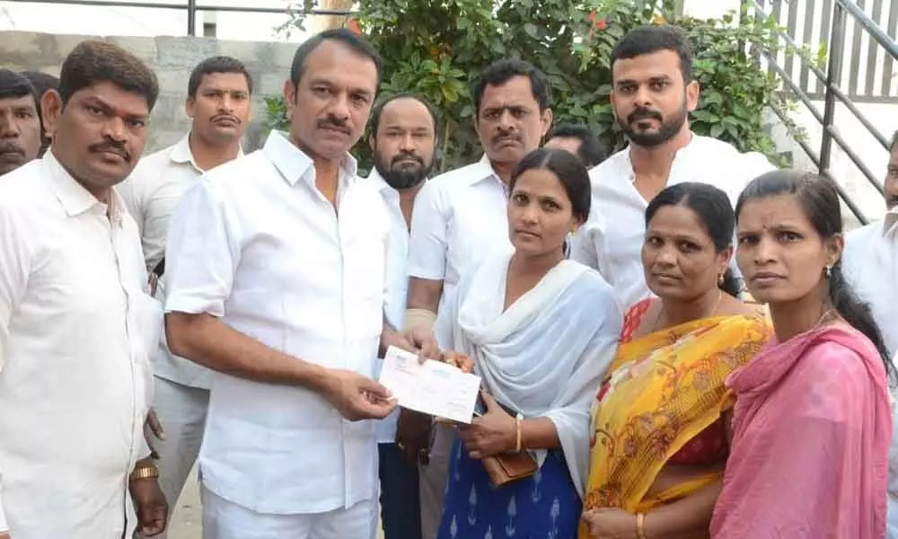 Hyderabad: Kidney patient receives 55,000 as CMRF aid in Kothapet