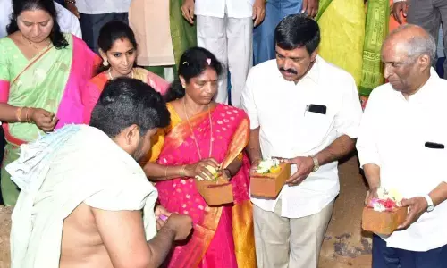 Kakianda: Govt giving priority to education: MP Geetha