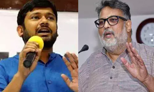 Kanhaiya shares stage with Tushar Gandhi