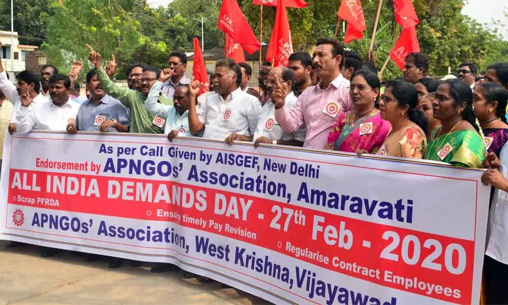 Vijayawada: APNGOs demand scrapping of CPS