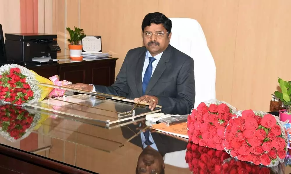 Visakhapatnam: New Chief Commissioner of Customs takes charge