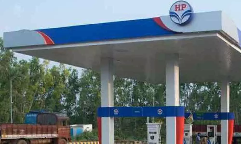 ONGC, HPCL buy out bankers in Petronet MHB for `371 crores