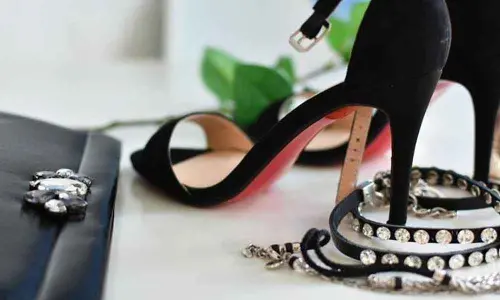 Make a statement at work with accessories