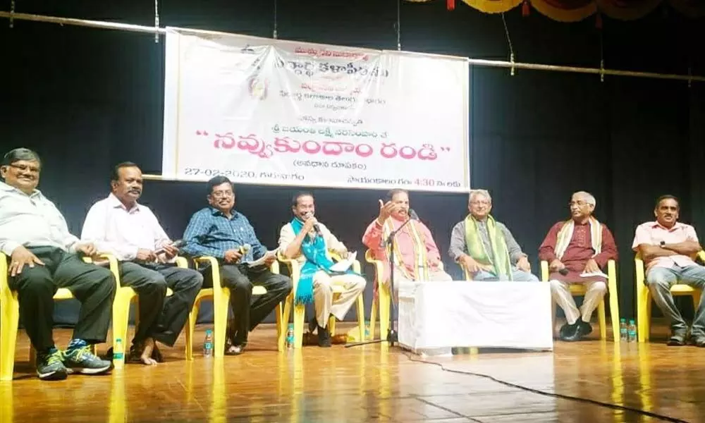 Vijayawada: Hasya Avadhanam impresses audience