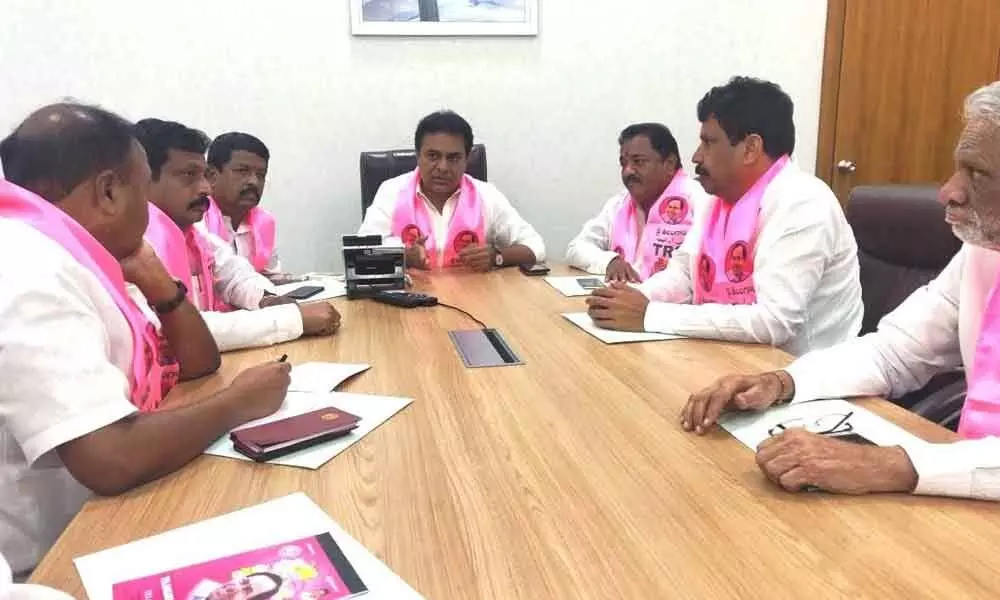 Hyderabad: KTR finanlises names for DCCB, DCMS Chairmen, Vice Chairmen